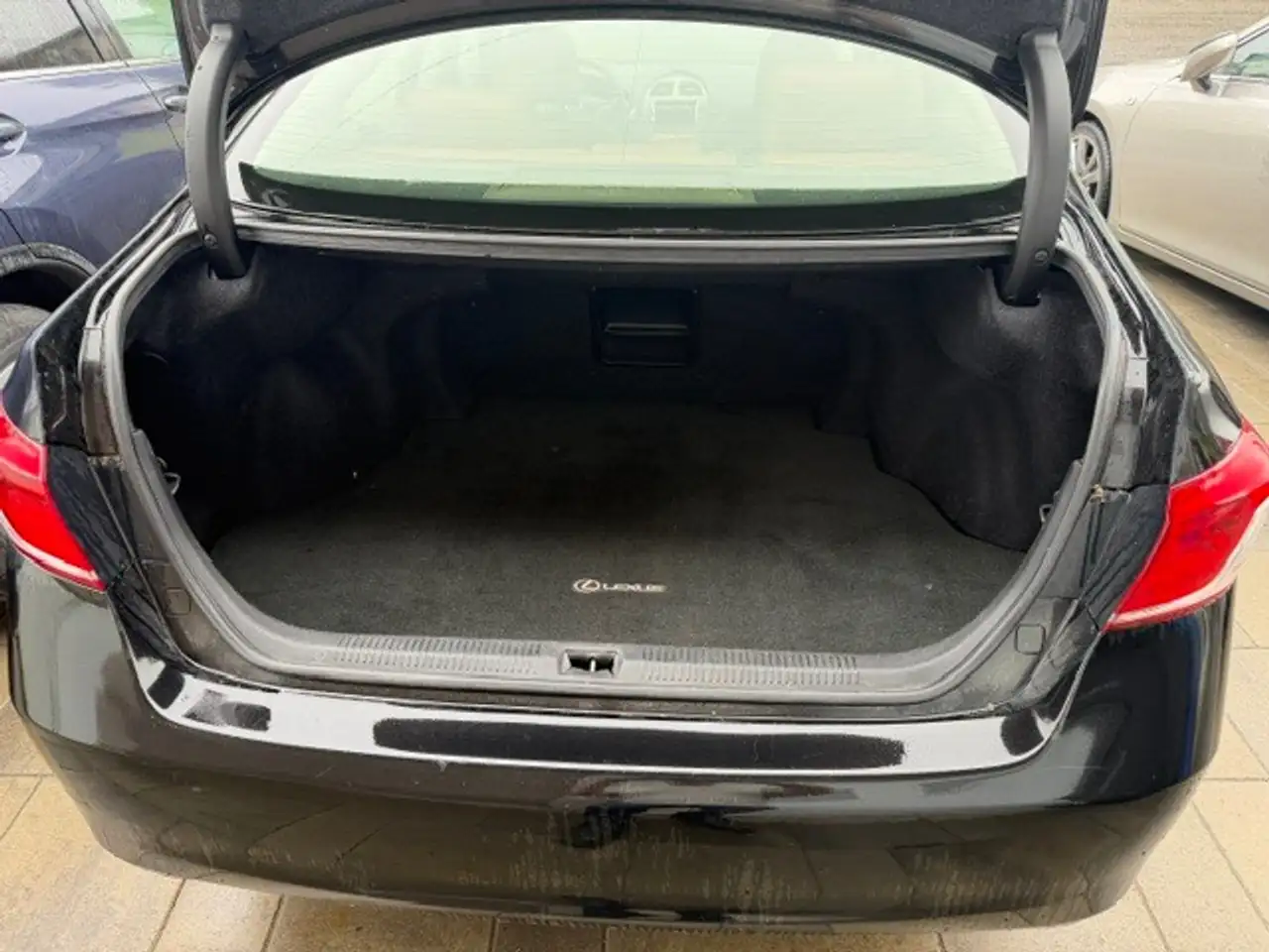 Lexus ES снимка Lexus ES