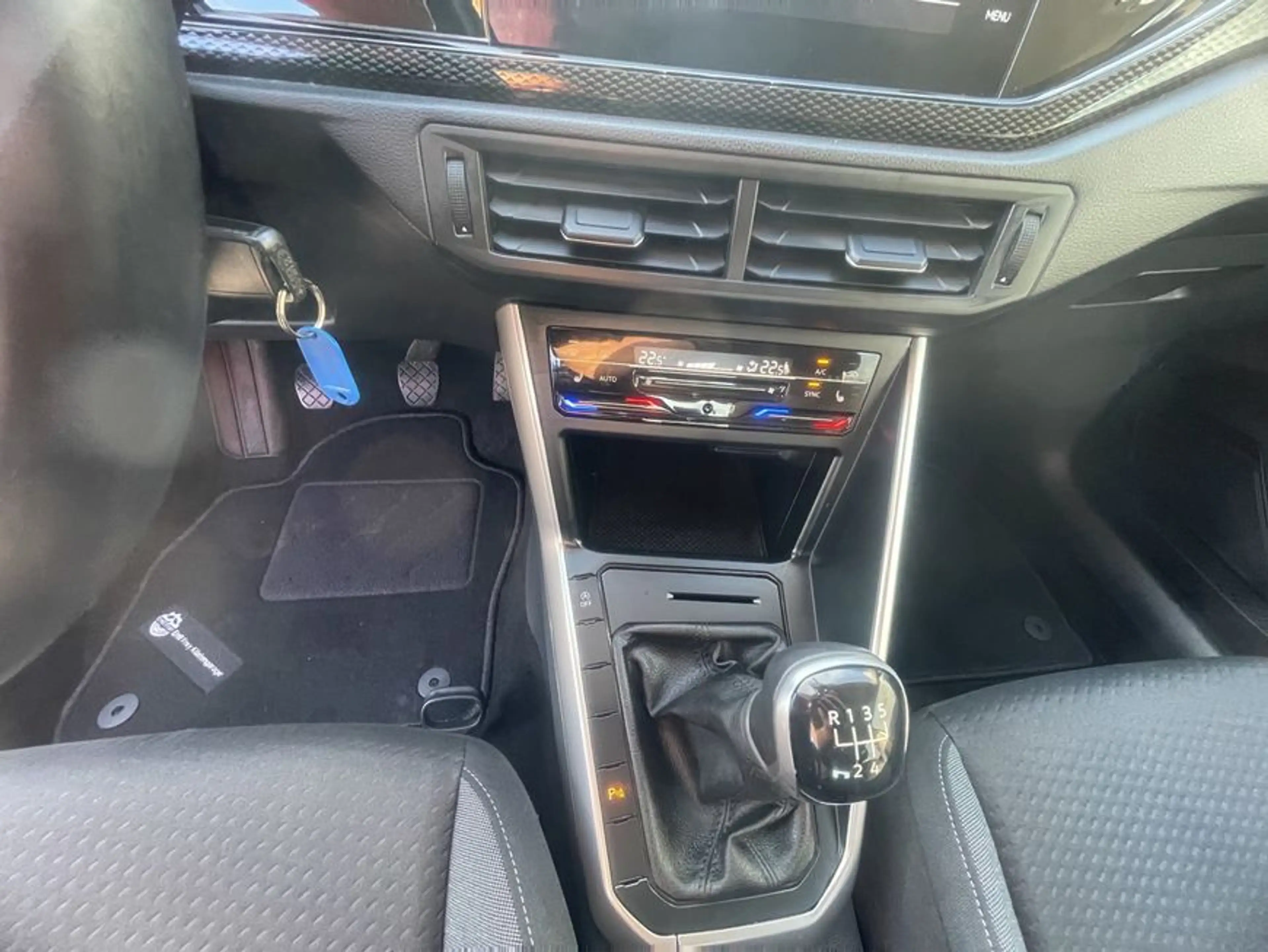 Volkswagen Taigo 1.0 TSI -Life- LED/ Navi/ GJR — photo 14