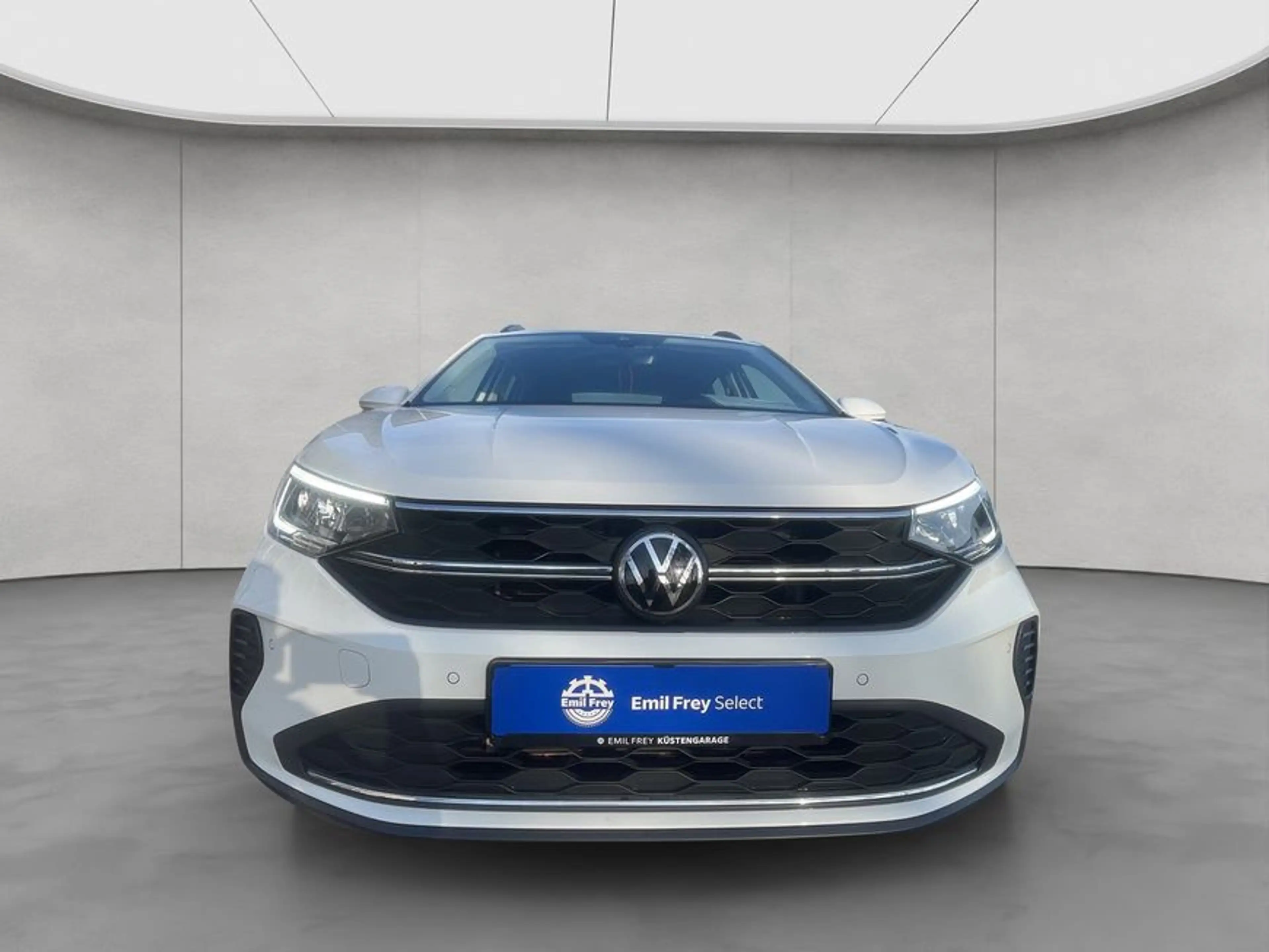 Volkswagen Taigo 1.0 TSI -Life- LED/ Navi/ GJR — photo 9