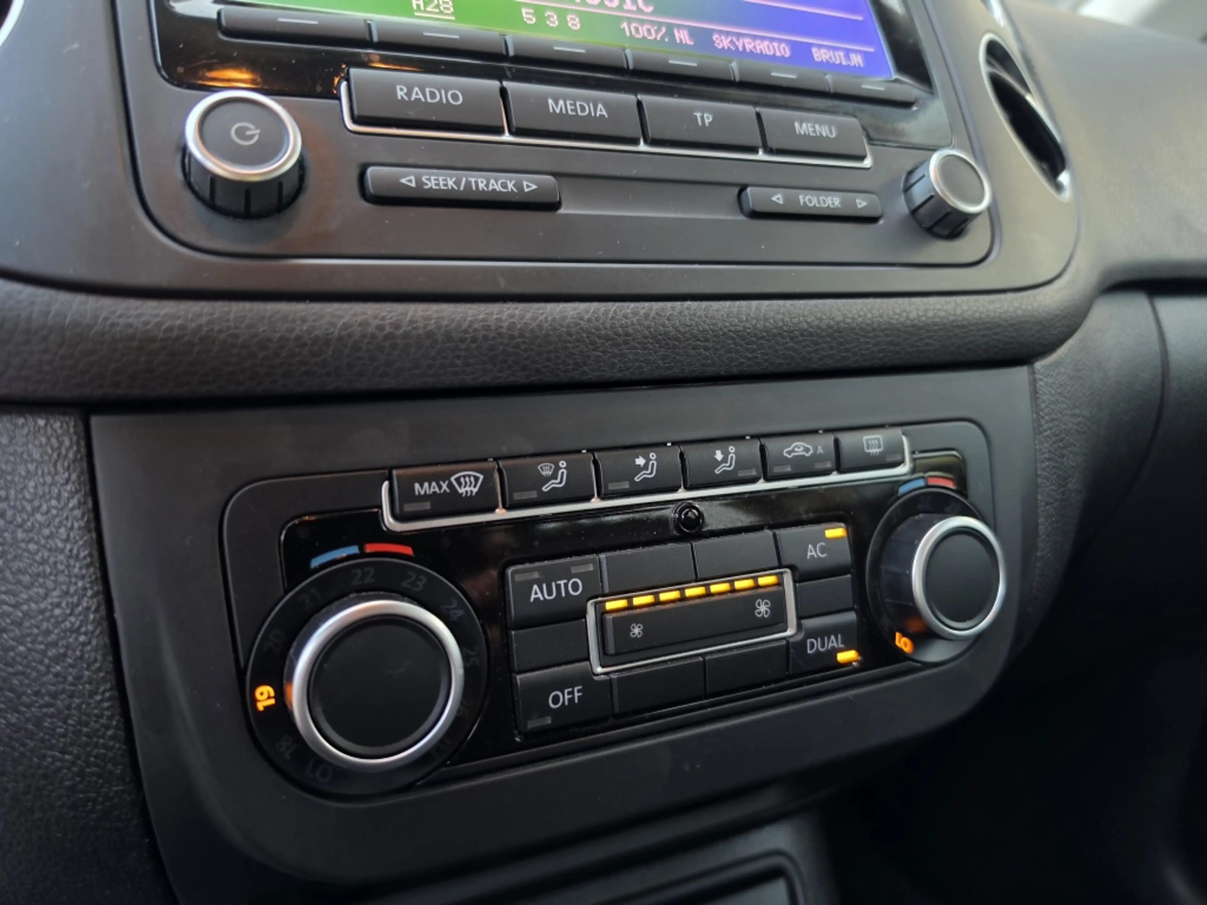 Volkswagen Golf Plus | NL Auto | Clima | LM Ve 1.2 TSI Comfl.BlueM — photo 15