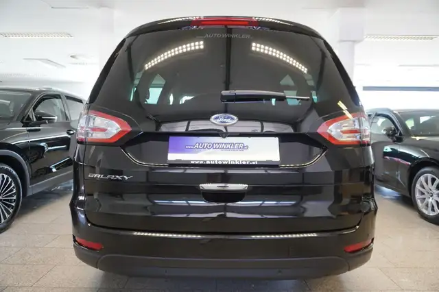 Ford Galaxy view 6