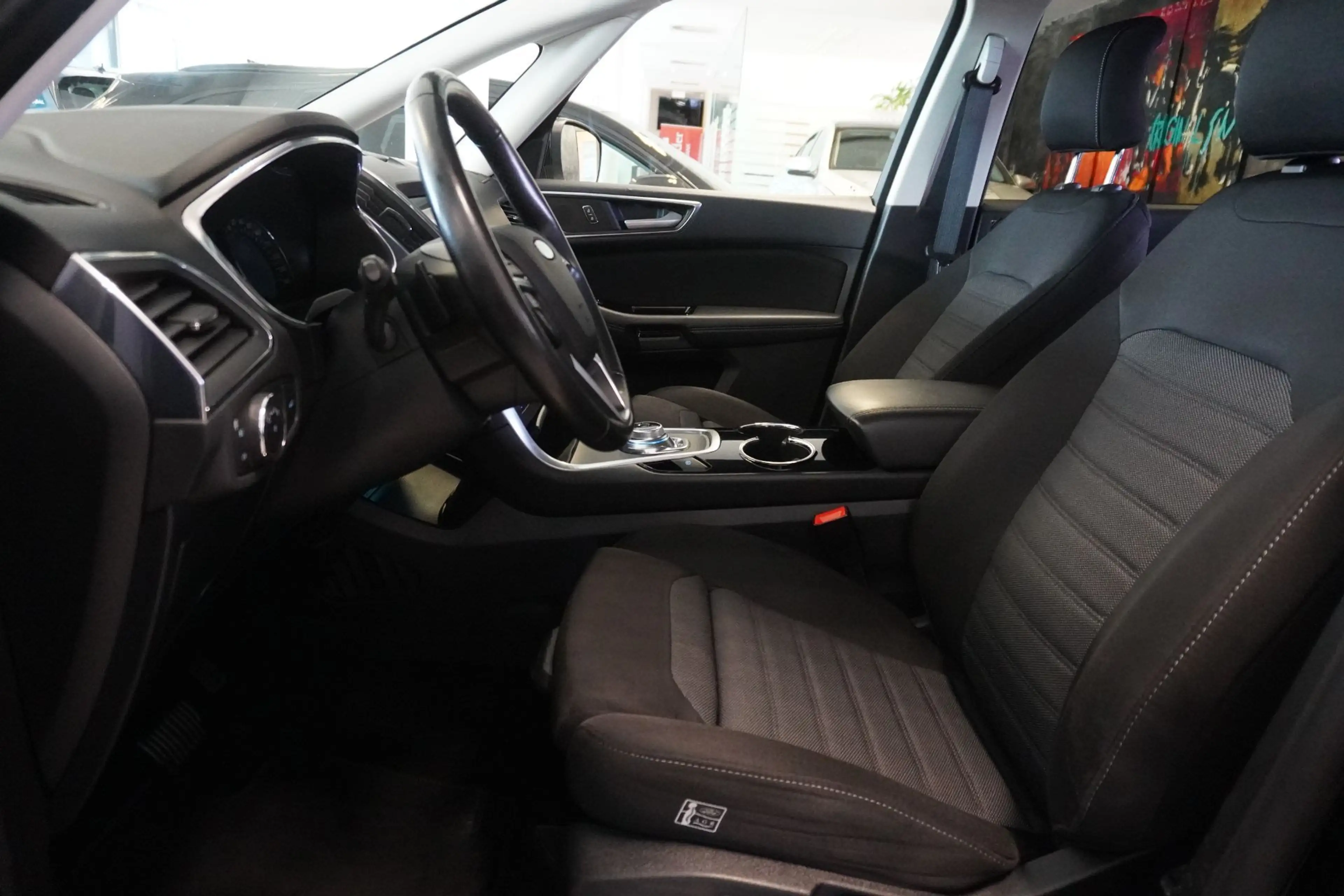 Ford Galaxy Titanium AWD Aut. AHV/LED/Navi — photo 8