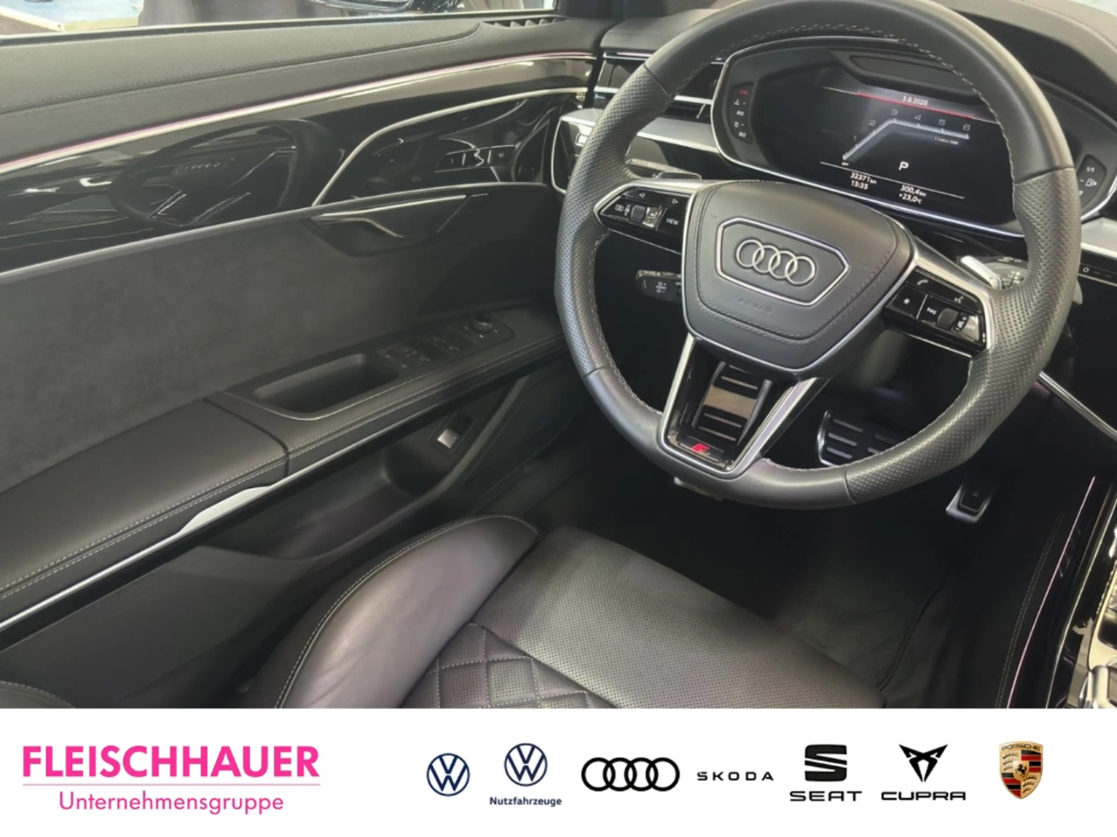 Audi A8 50 quattro s-line P-Dach B&O VC Assistenz-Paket pl — photo 15