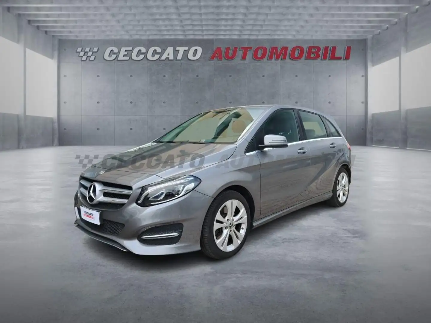 Mercedes-Benz B 250 B 250 Sport Grau - 1