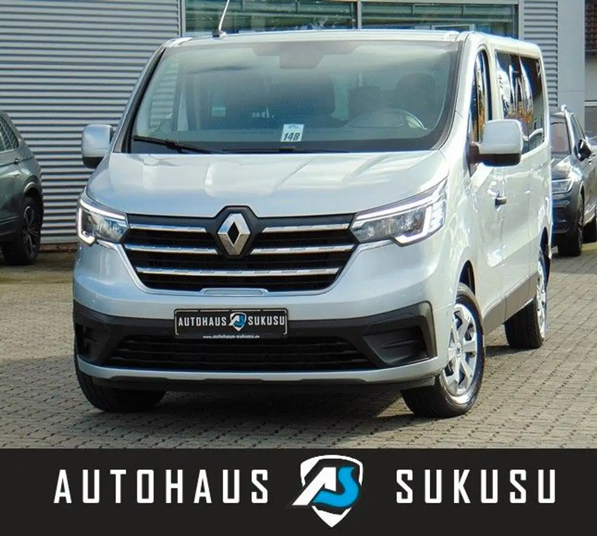 Renault Trafic Combi 2.0 dCi L2H1 Life Silber - 1
