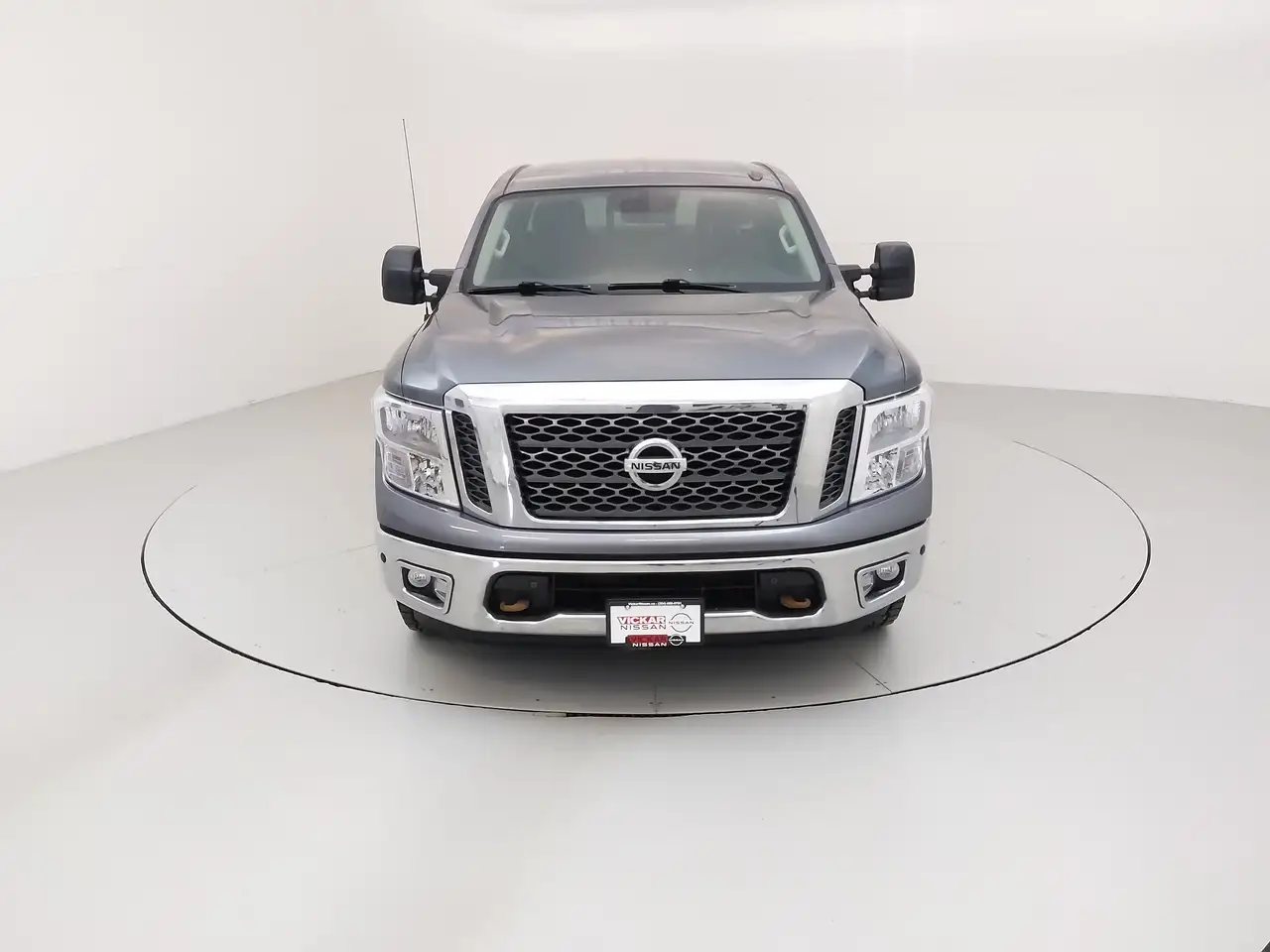 Nissan Titan fotografie Nissan Titan
