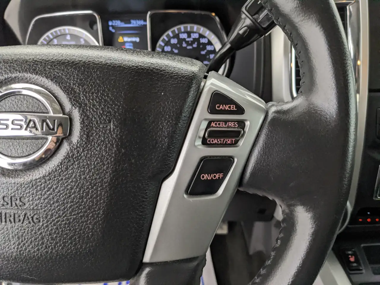 Nissan Titan fotografie Nissan Titan