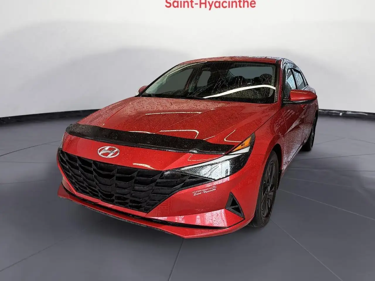 Hyundai ELANTRA снимка Hyundai ELANTRA