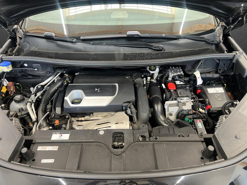DS Automobiles DS 7 Crossback Ligne Noire E-Tense 225 — photo 7