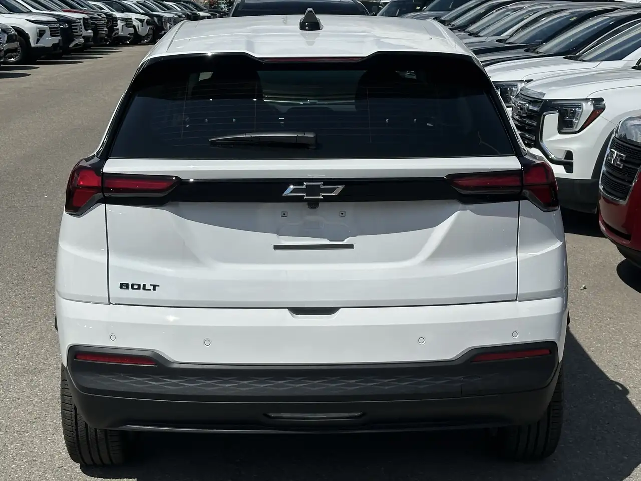 Chevrolet Bolt photo Chevrolet Bolt
