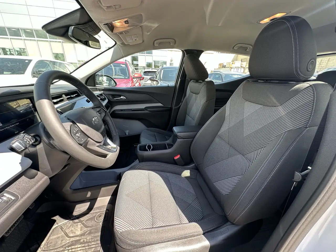 Chevrolet Bolt photo Chevrolet Bolt