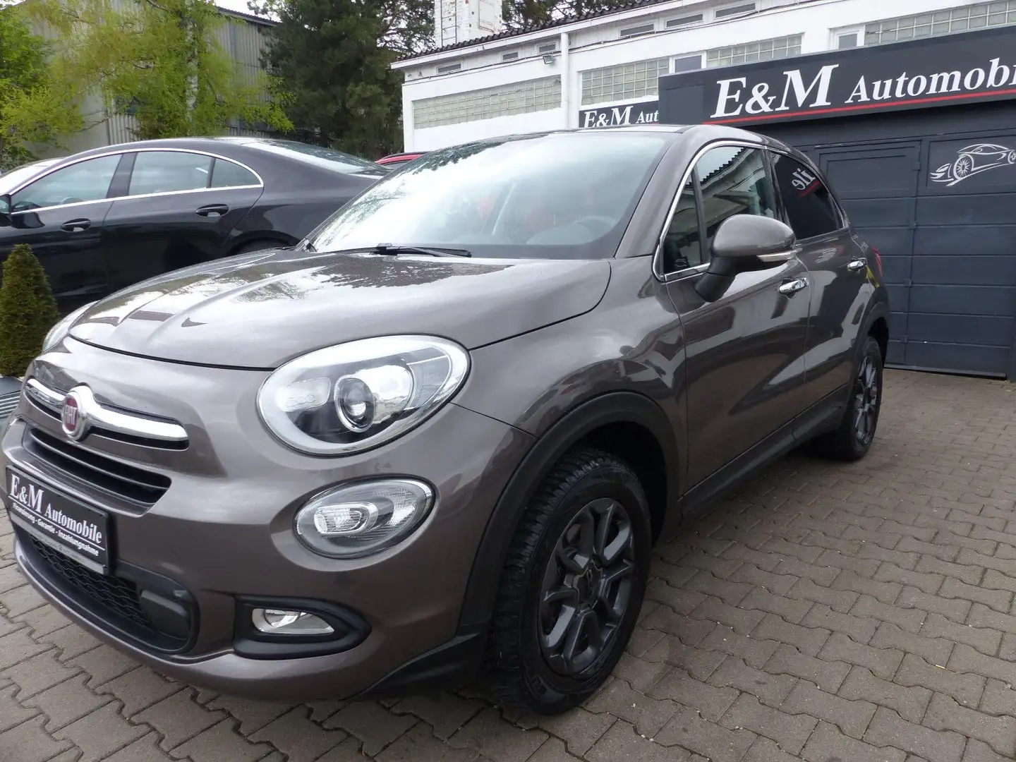 Fiat 500X Lounge*NAVI*TEMPOMAT*PDC*KAMERA*ALU*XENON* Grau - 1