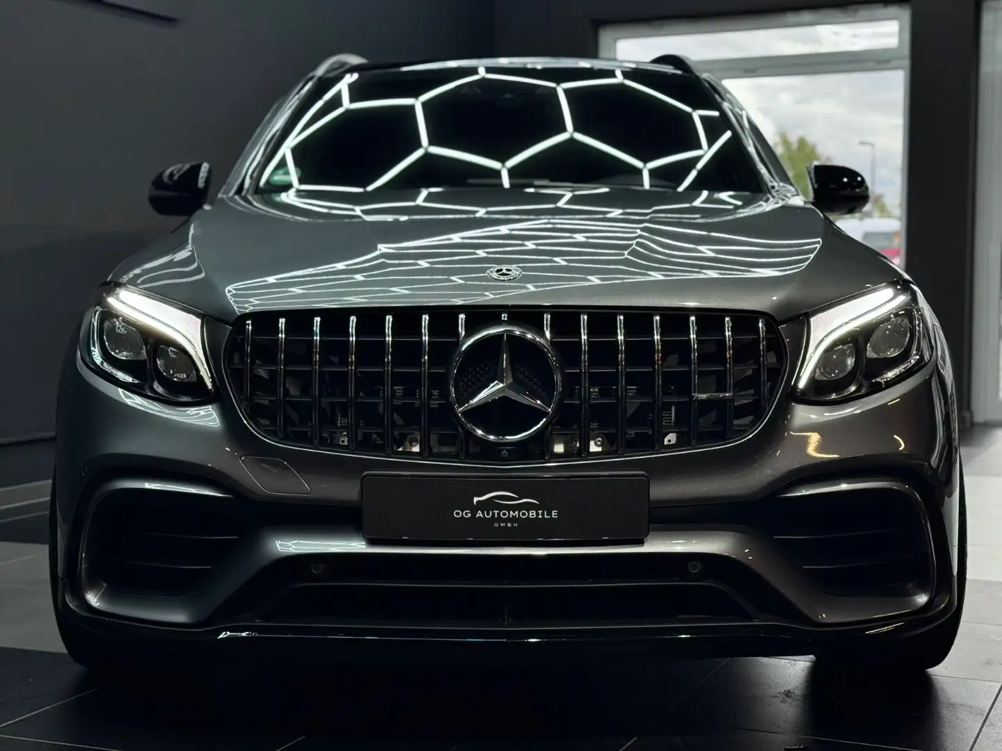 Mercedes-Benz GLC 63 AMG *NOOPF*PANO*360*HEADUP*AHK*AIRMATIC Gris - 2