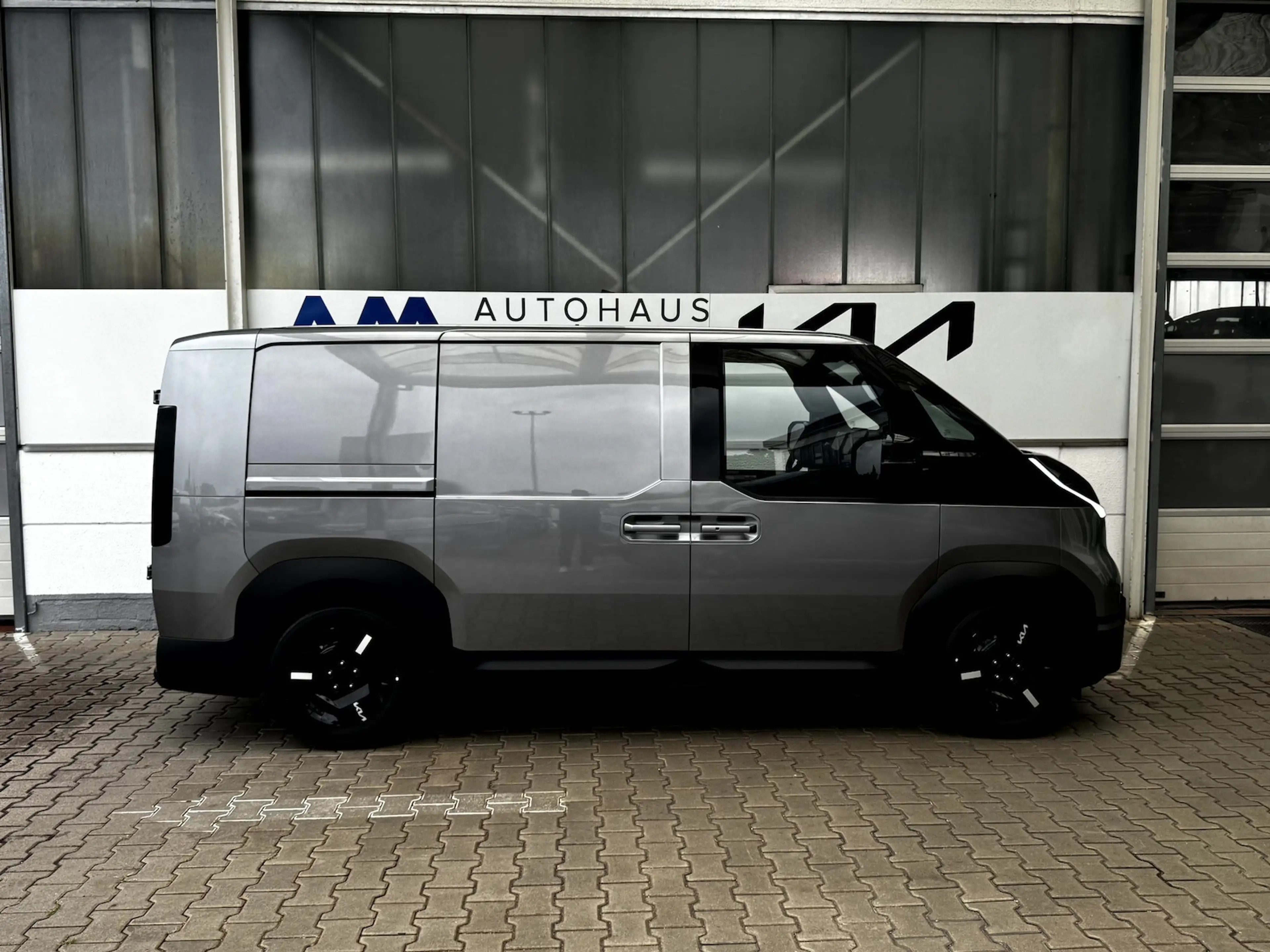 Kia PV5 Cargo L2H1 71 ELITE | 3T | WP | AW — photo 6