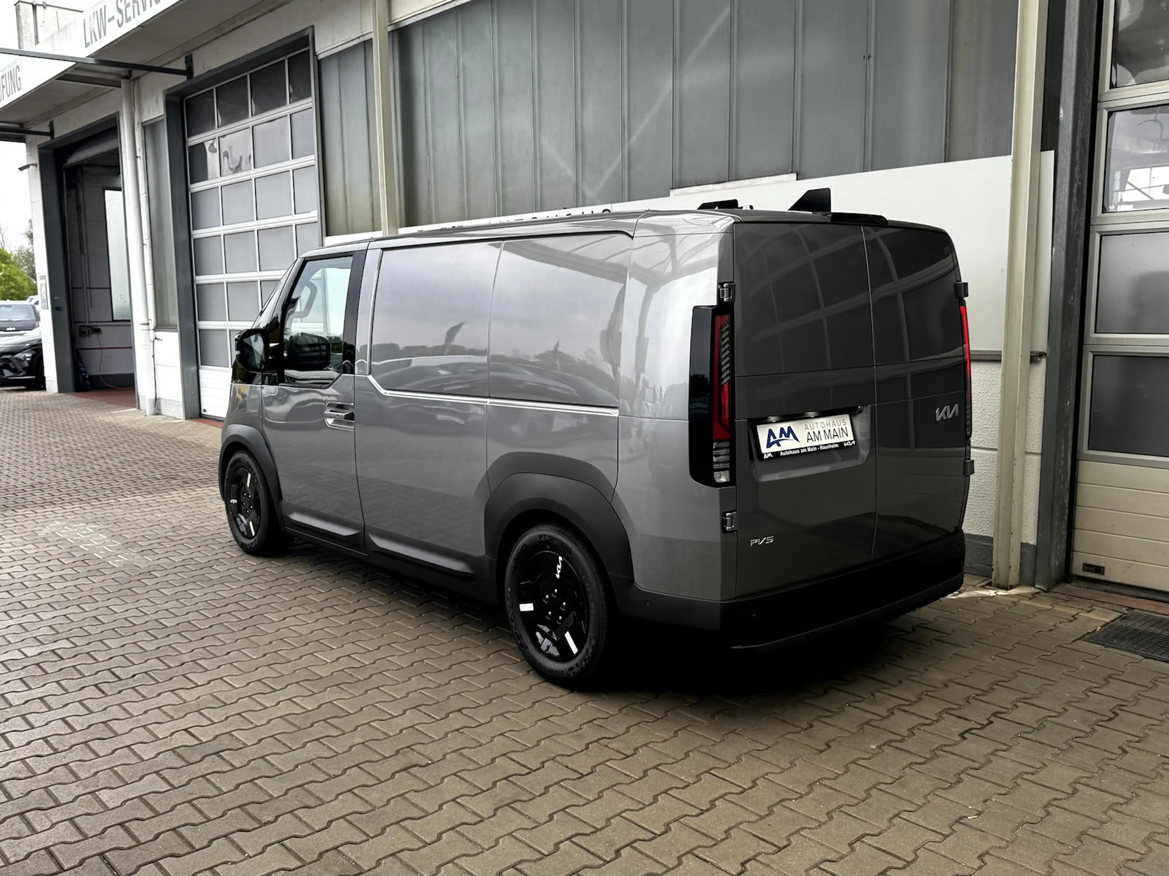 Kia PV5 Cargo L2H1 71 ELITE | 3T | WP | AW — photo 4