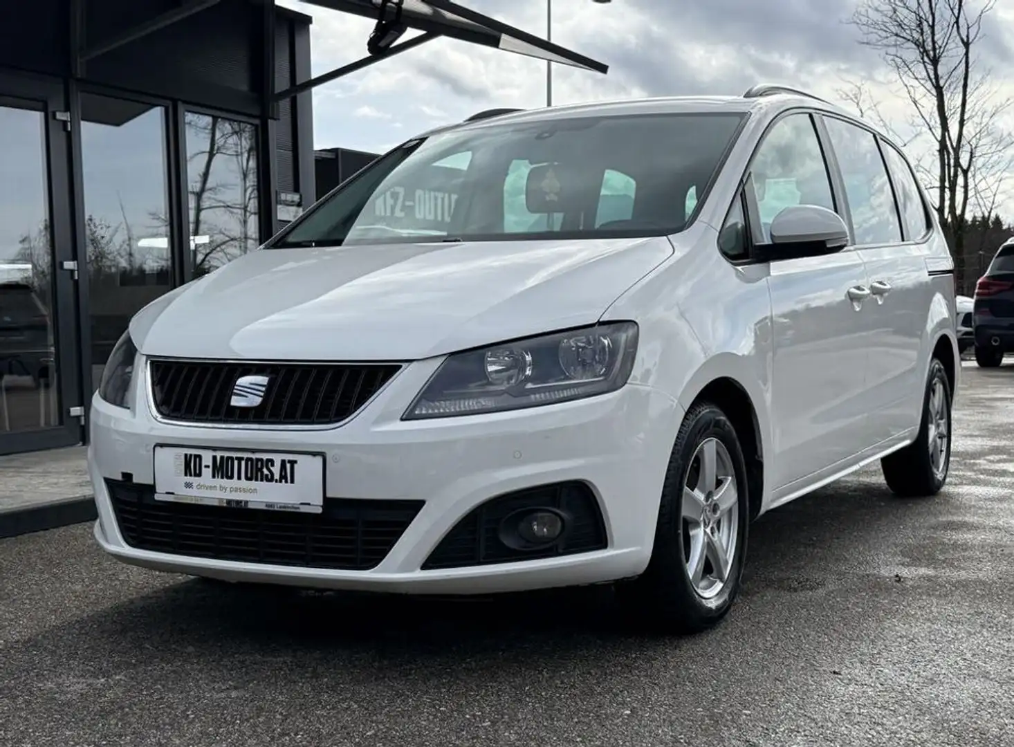SEAT Alhambra Reference Weiß - 1