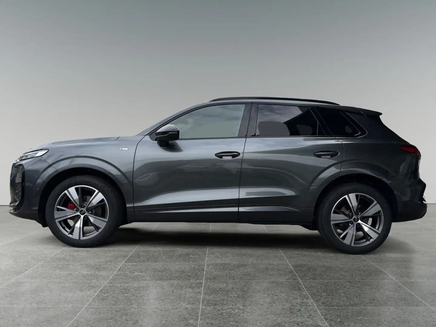 Audi Q3 SUV TFSI 2x S line Tech+ Kamera Navi+ Bluetooth Grau - 2