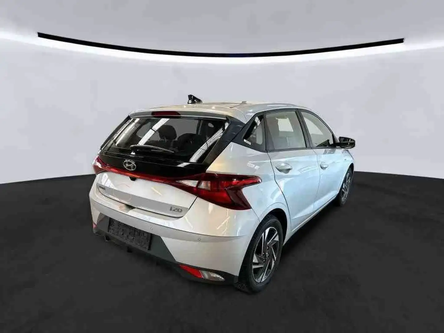 Hyundai i20 1.0 T-GDI Mild-Hybrid Autm. PDC KAM CarPlay Silber - 2