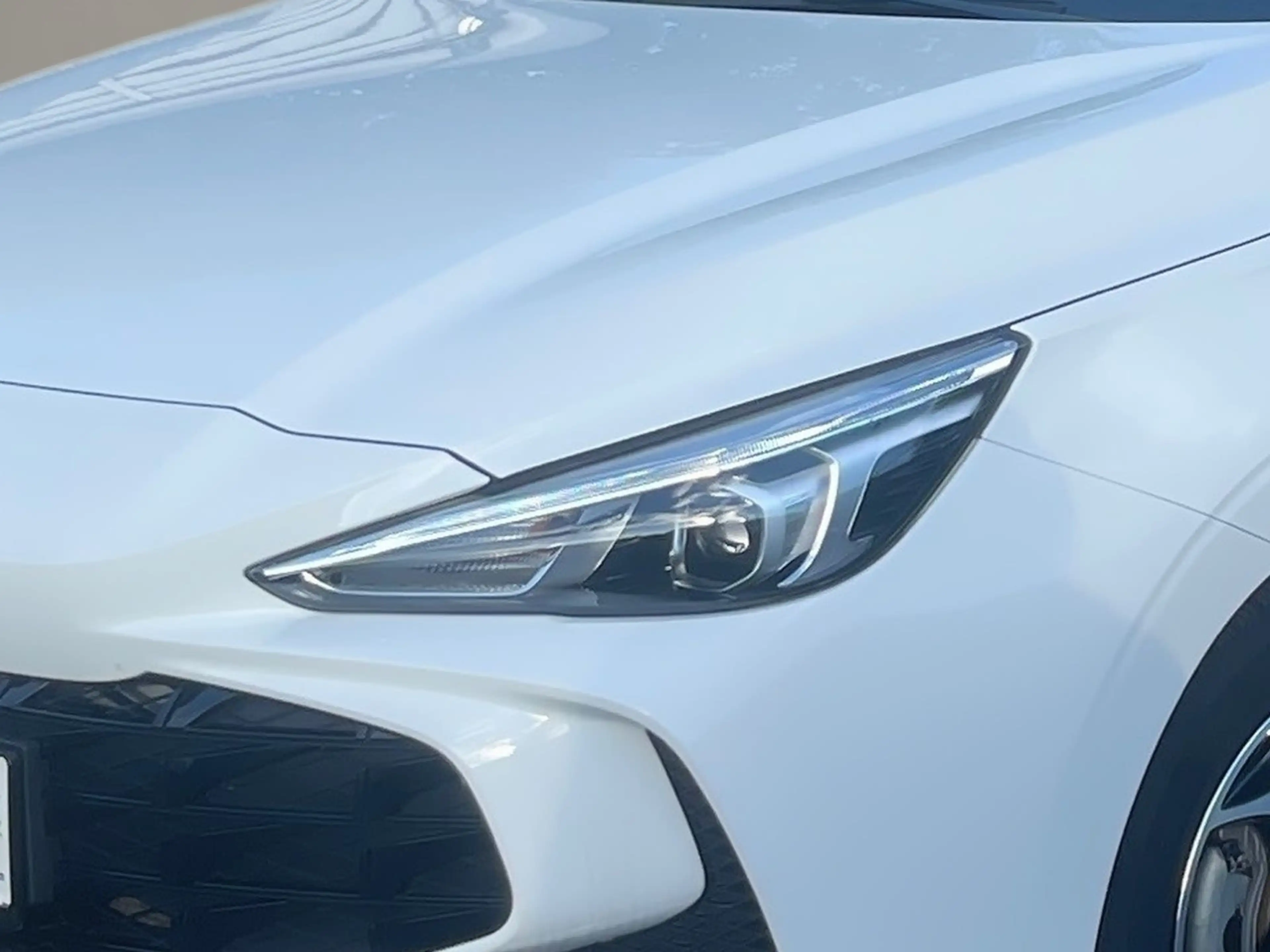 MG MG3 1.5 Hybrid+ 143kW Luxury Navi Kamera PDC ACC — photo 7