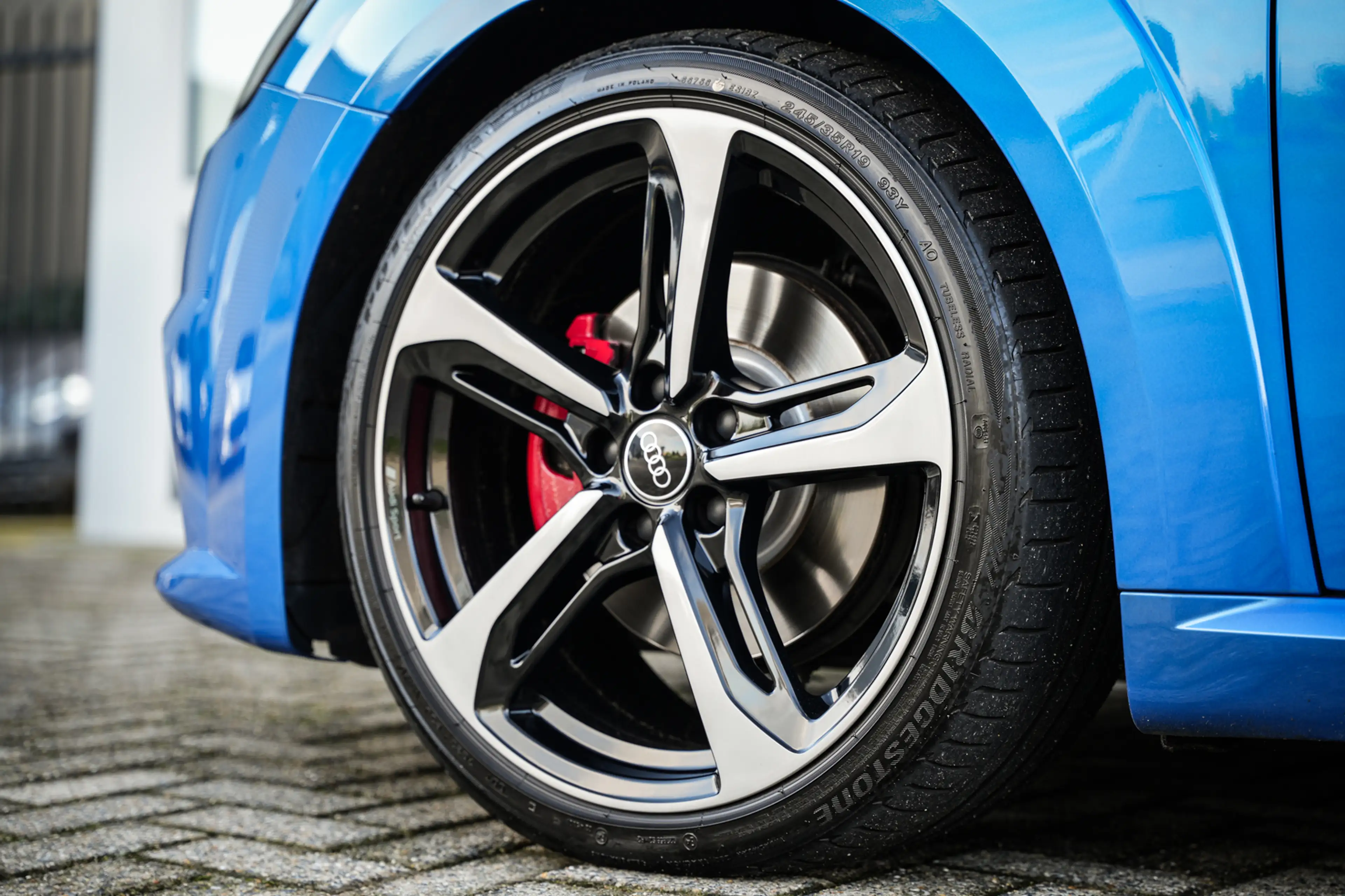 Audi TT Roadster 2.0 TFSI Competition | Virtual Dashboard — photo 16