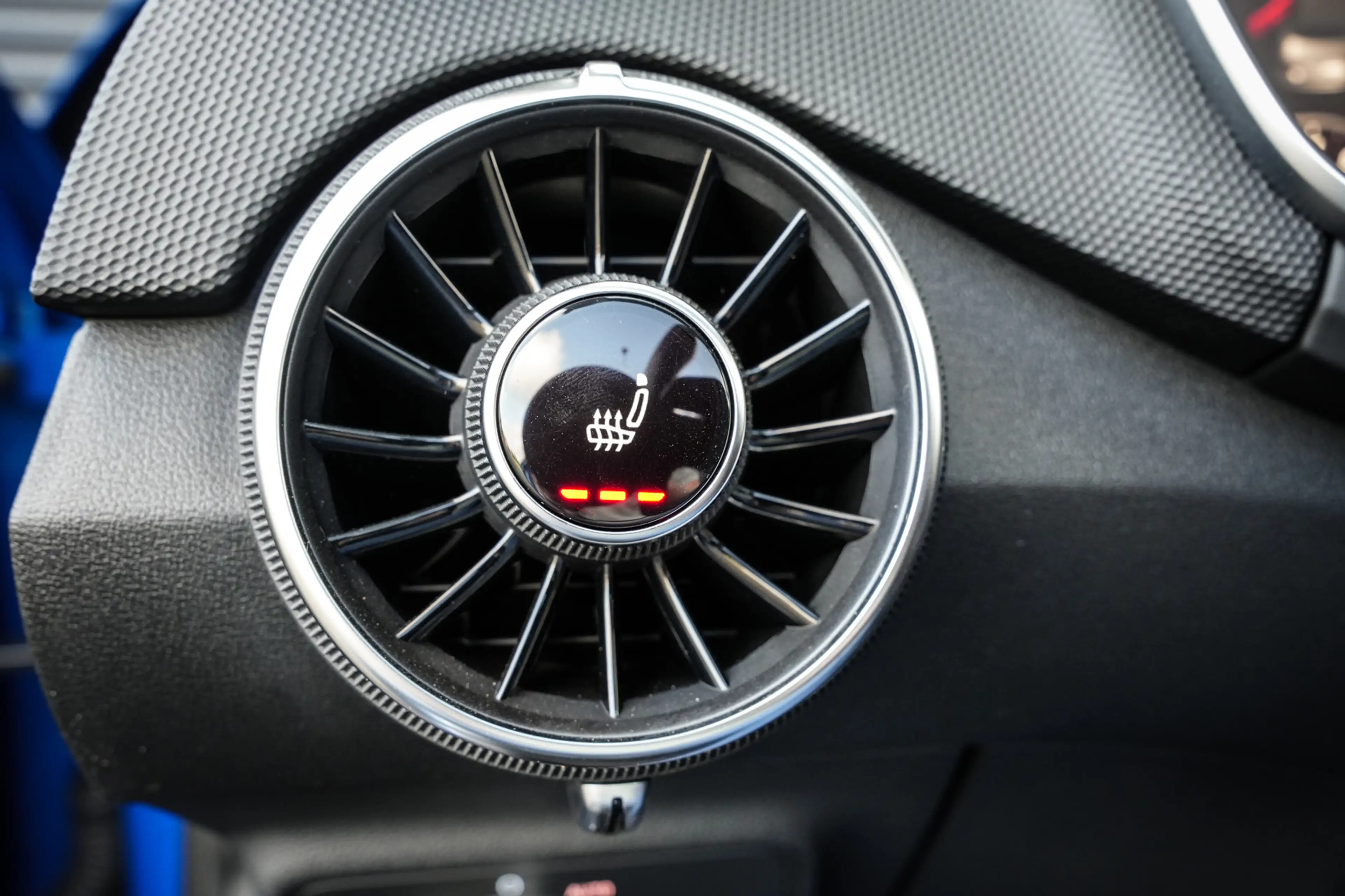 Audi TT Roadster 2.0 TFSI Competition | Virtual Dashboard — photo 30