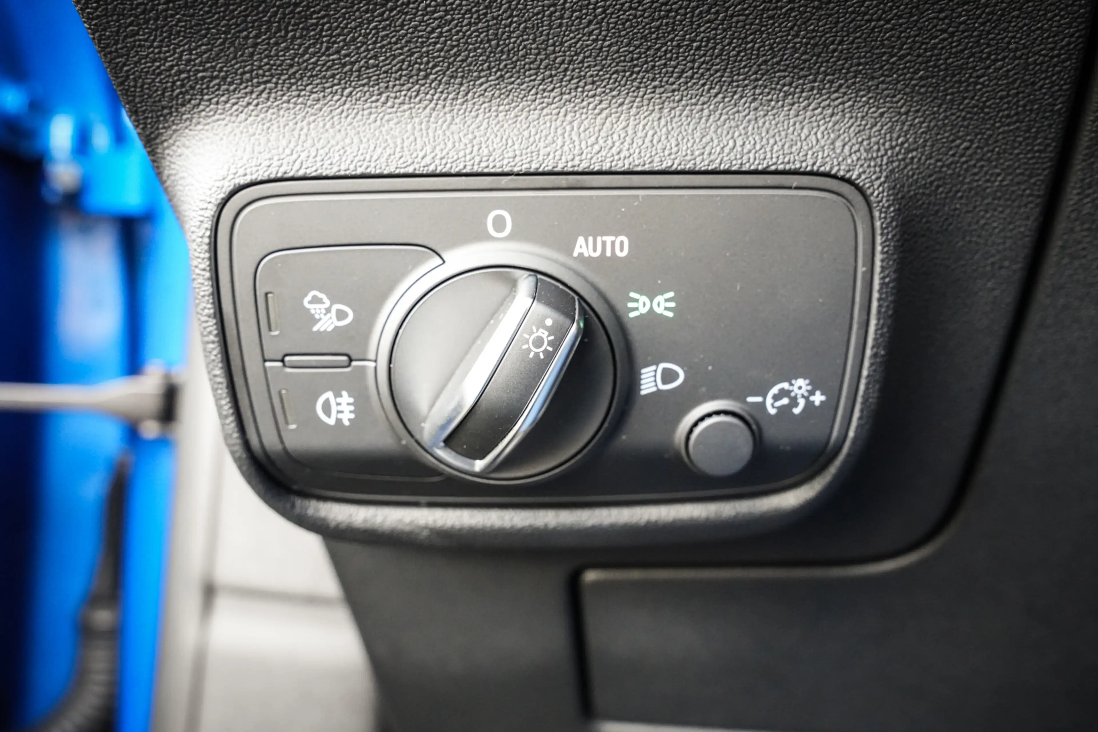 Audi TT Roadster 2.0 TFSI Competition | Virtual Dashboard — photo 24