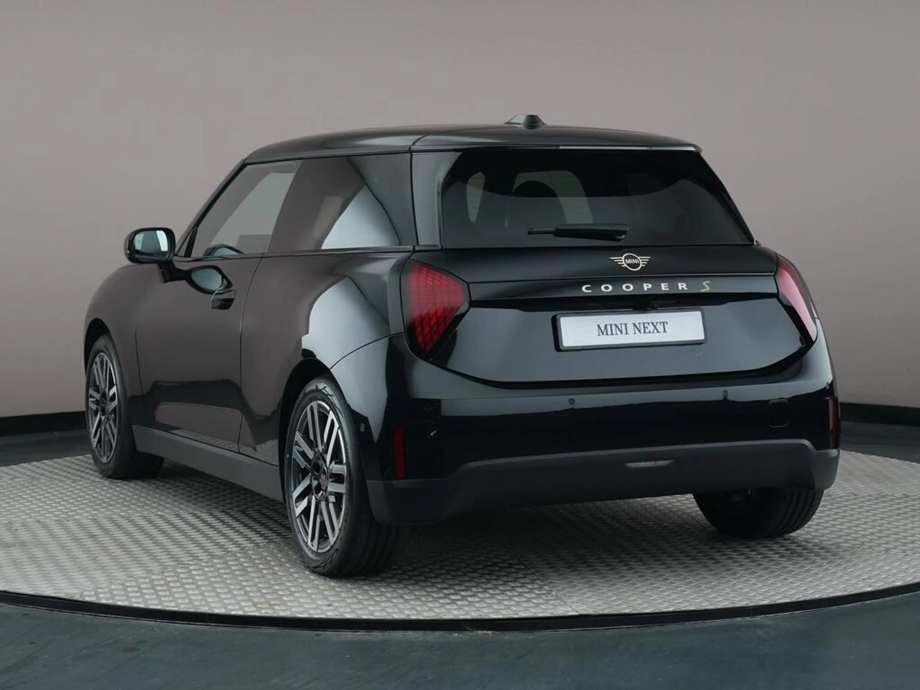 MINI Cooper SE 3-Deurs Classic M 54.2 kWh — photo 10