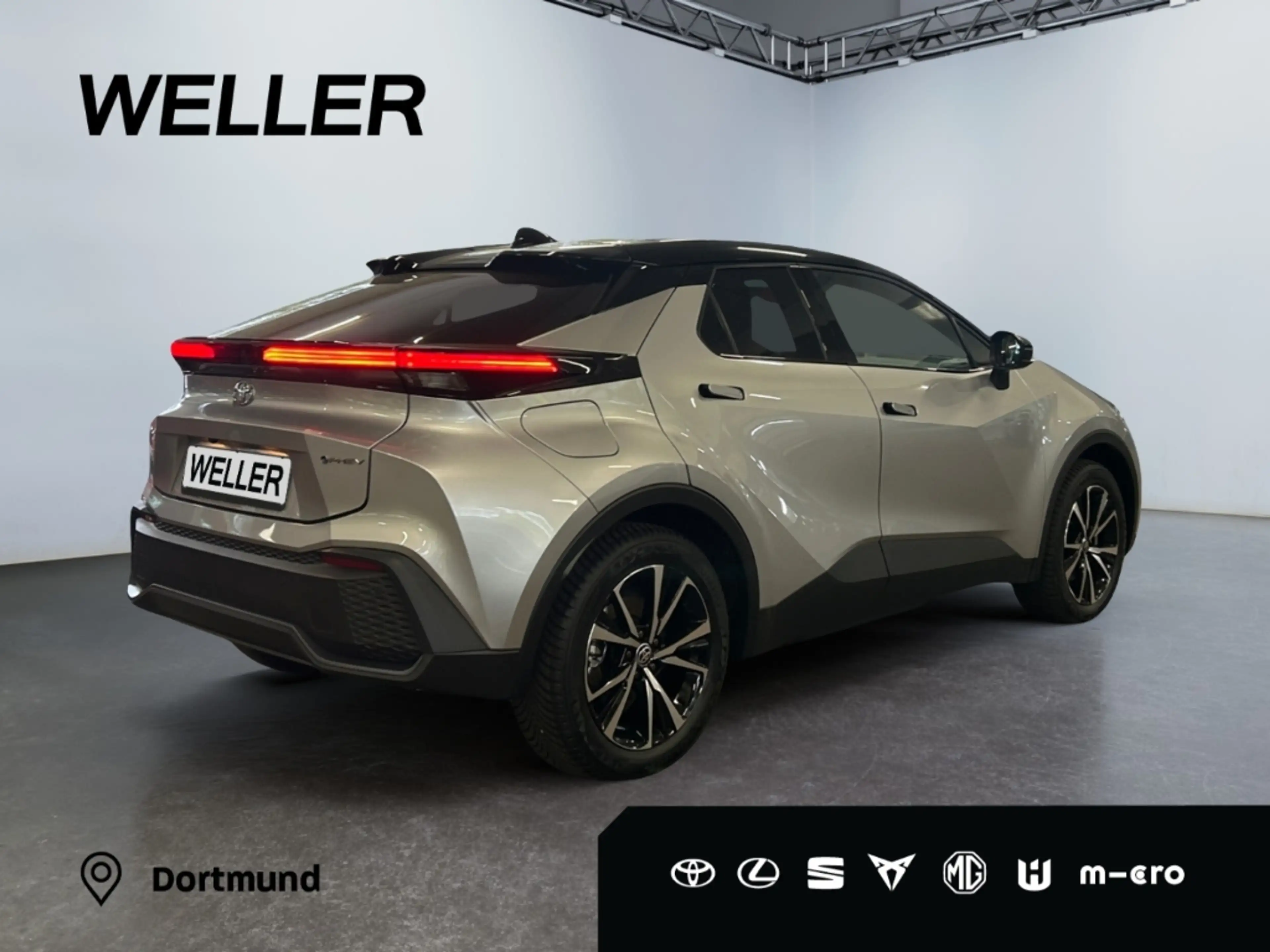 Toyota C-HR 2.0 Plug-In Hybrid Teamplayer *Technik Paket* — photo 10