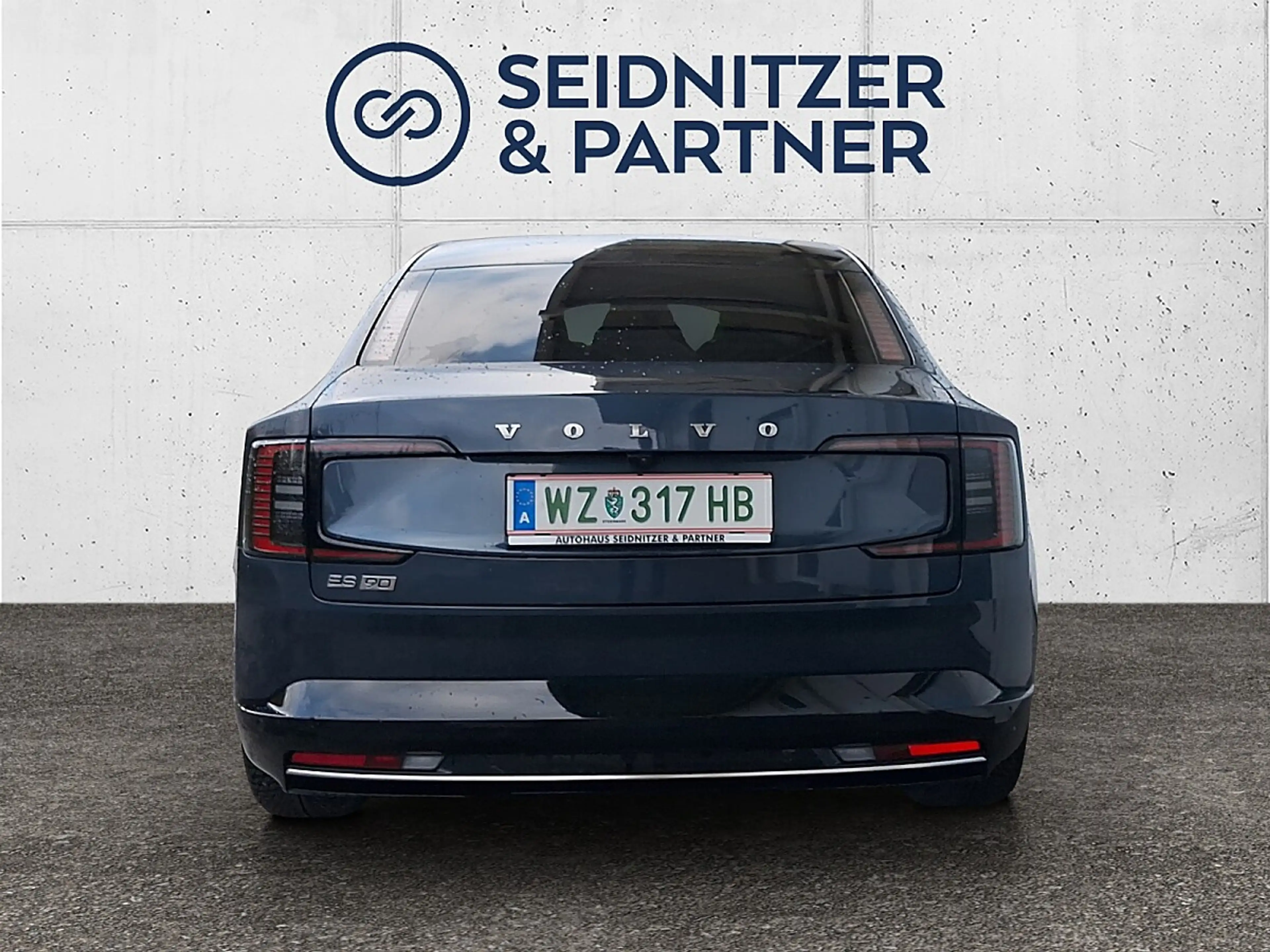 Volvo ES90 Single Motor Extended Range 92kWh Ultra — photo 5