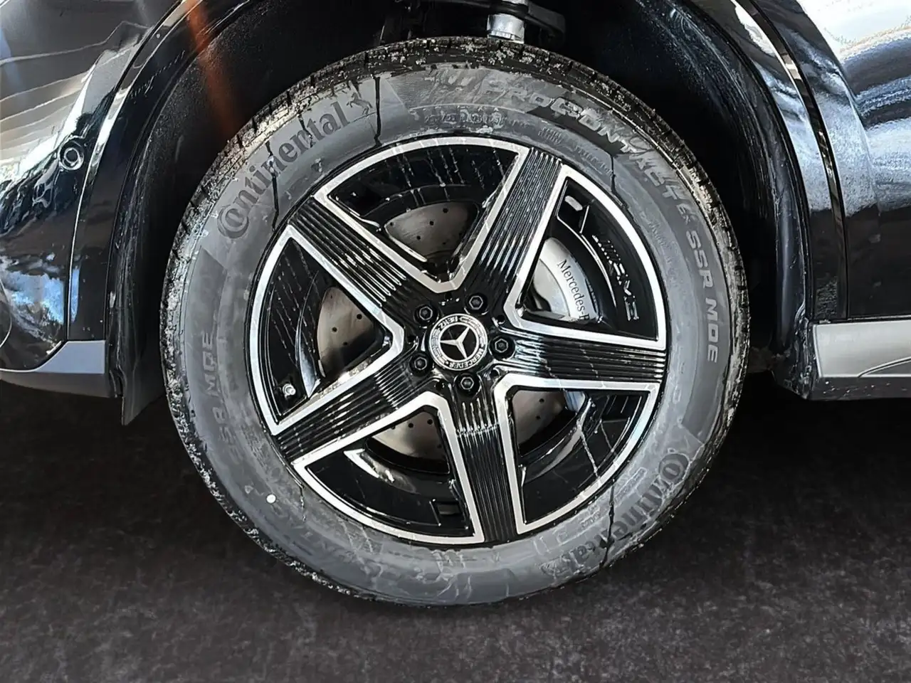 Mercedes-Benz GLC снимка Mercedes-Benz GLC