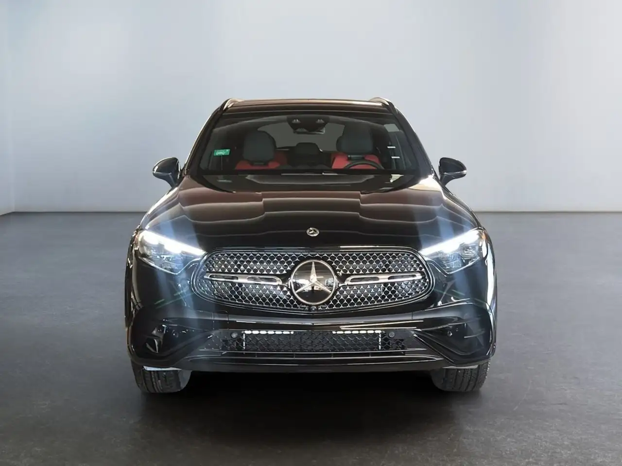 Mercedes-Benz GLC снимка Mercedes-Benz GLC