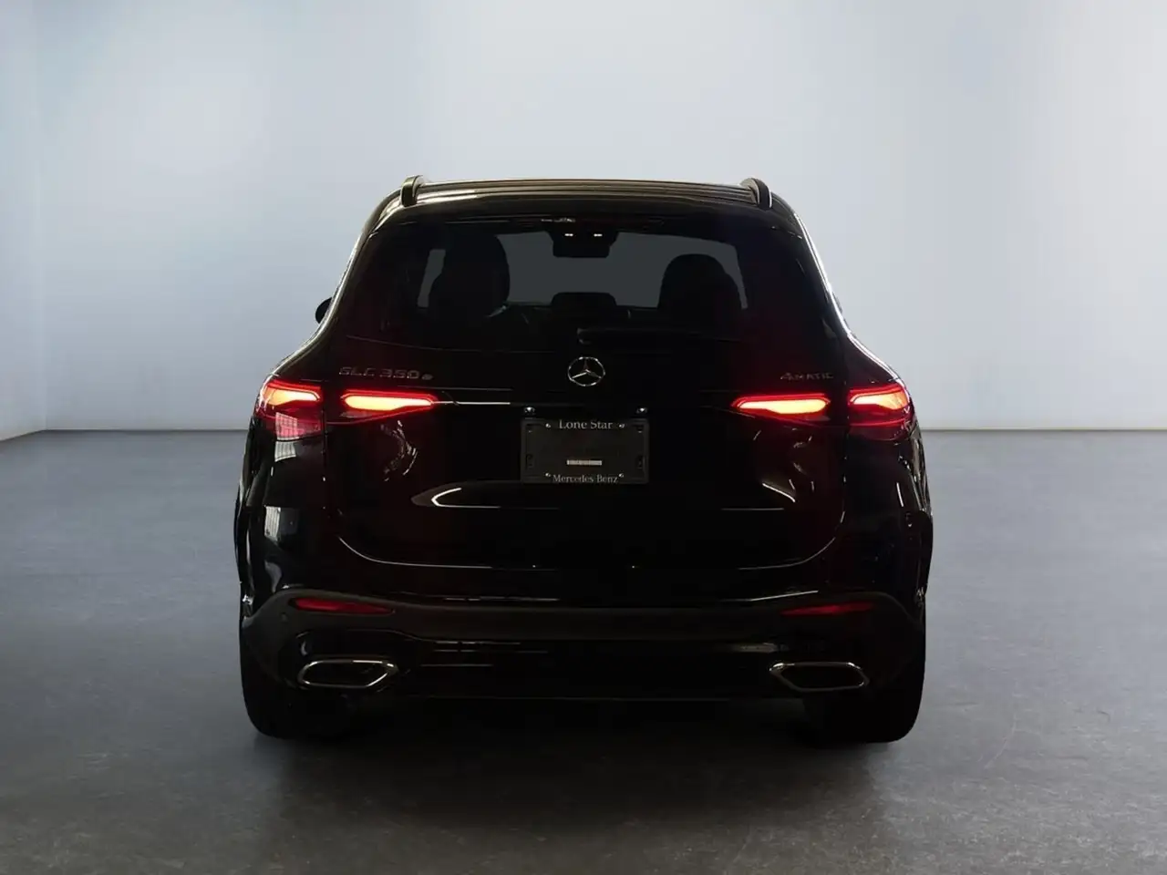 Mercedes-Benz GLC снимка Mercedes-Benz GLC