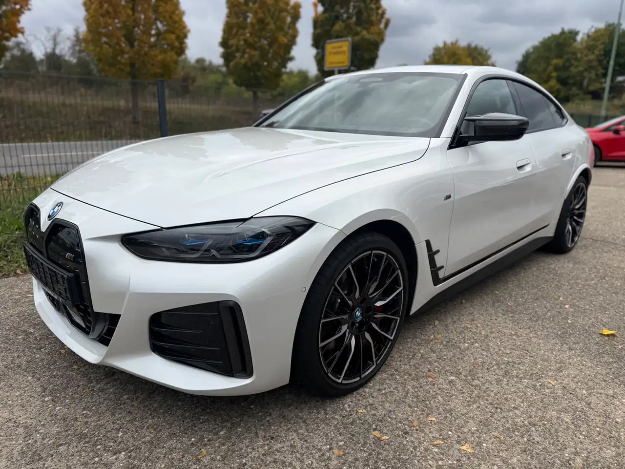 BMW i4
