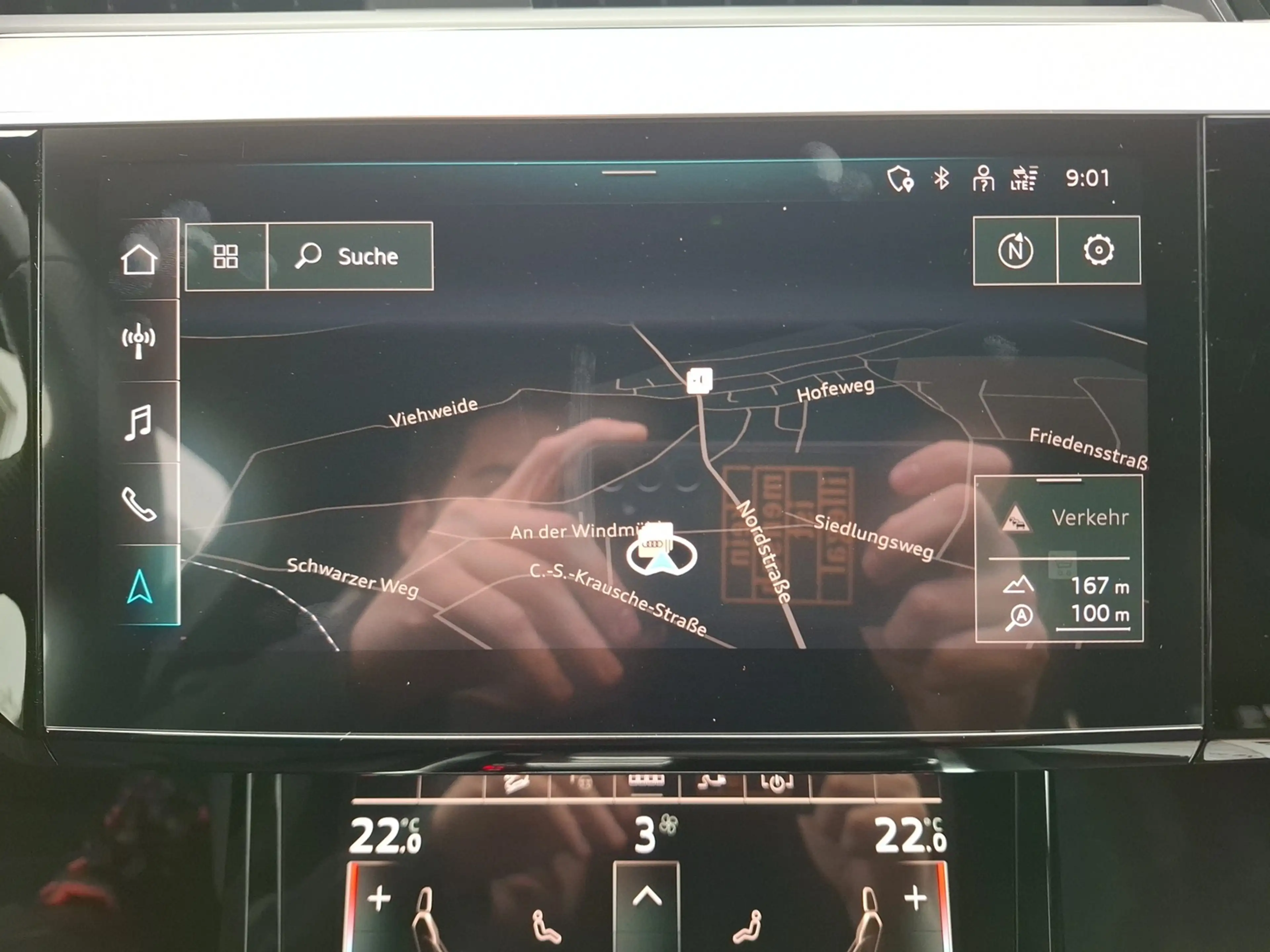 Audi e-tron 50 S line quattro LED Navi AVC SHZ GRA PDC — photo 15