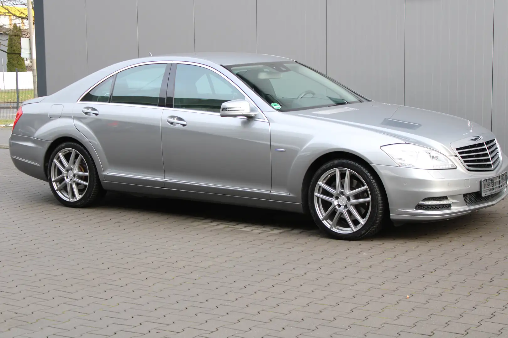 Mercedes-Benz S 400 Hybrid (221.095) Grau - 2