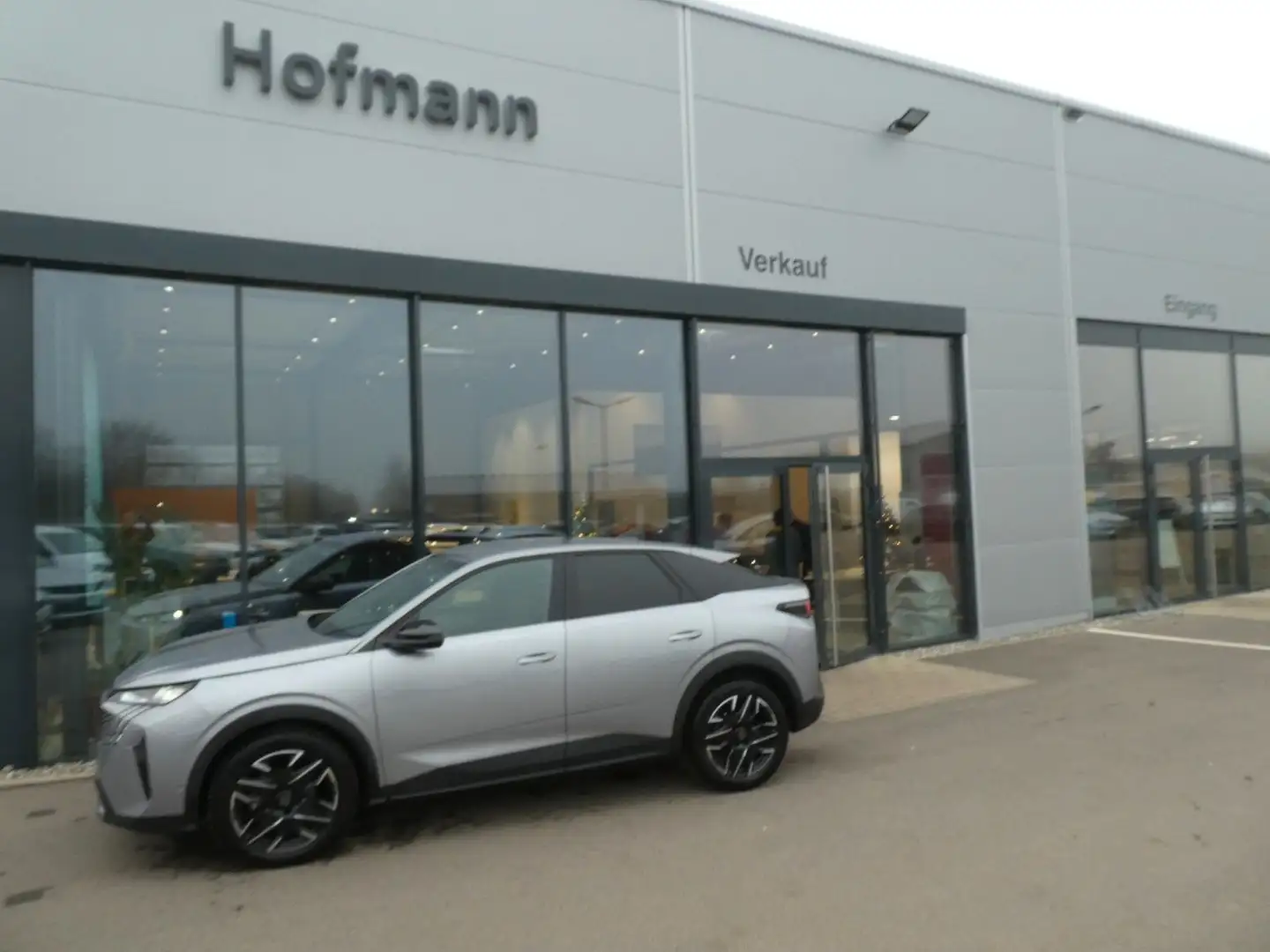 Peugeot 3008 Hybrid 136 Allure, Klima, SHZ, PDC, Kamera Silber - 1
