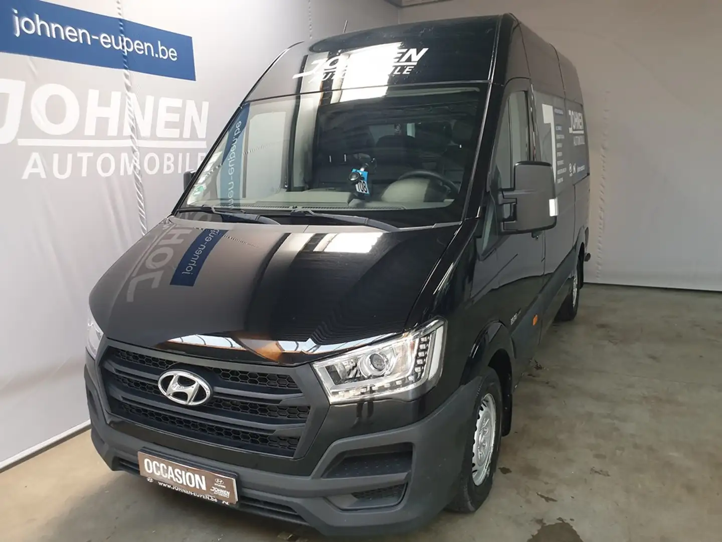 Hyundai H 350 VAN CRDi Travel LWB Zwart - 2