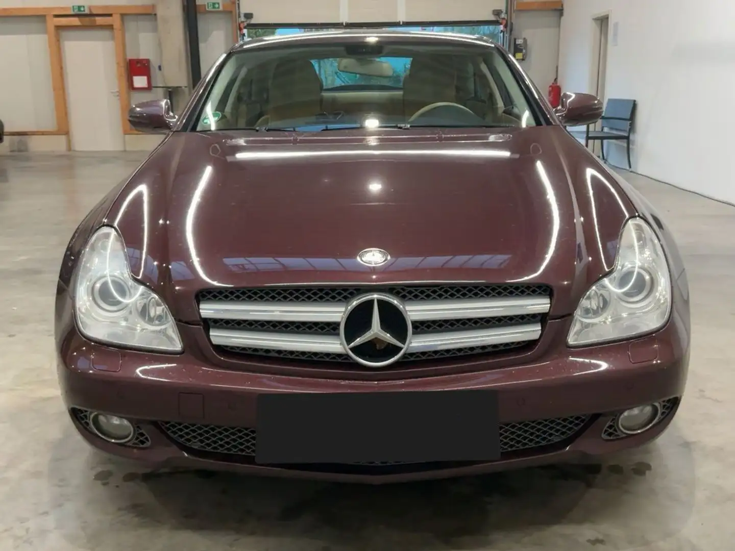 Mercedes-Benz CLS 350 CGI Sitzbelüf.*S-Dach*Bi-Xenon*2.Hand Červená - 2