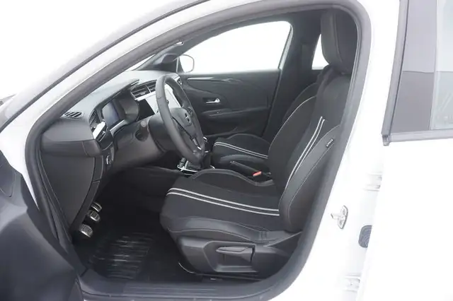 Opel Corsa view 10