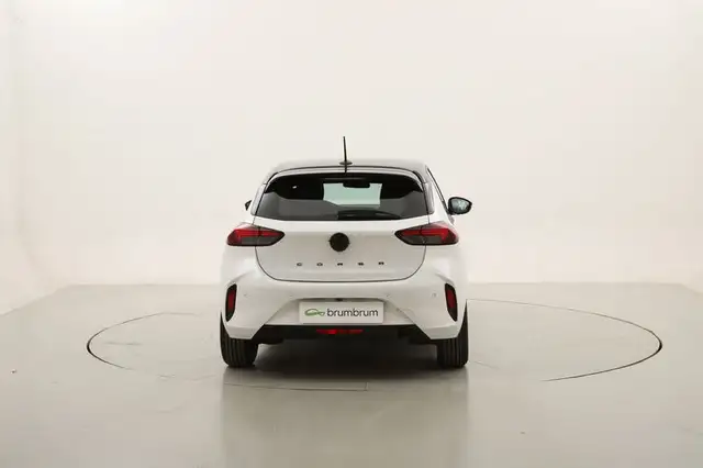 Opel Corsa view 4
