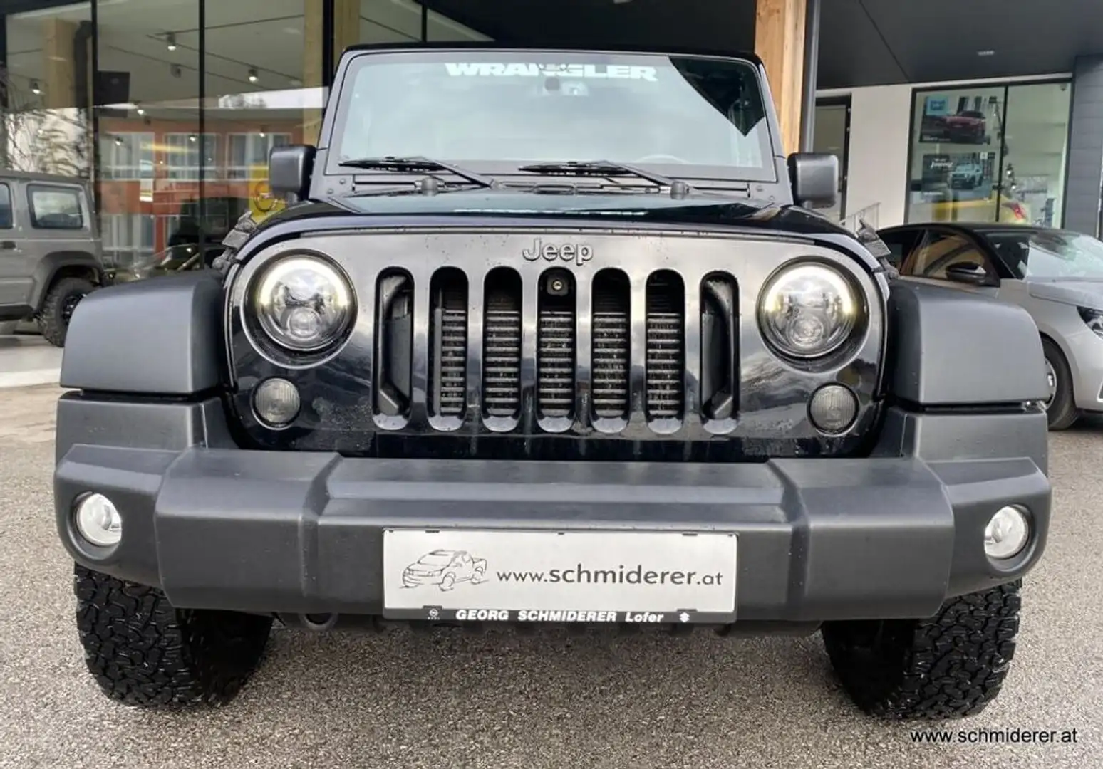 Jeep Wrangler Sport 2.8 Diesel 6MT Schwarz - 2
