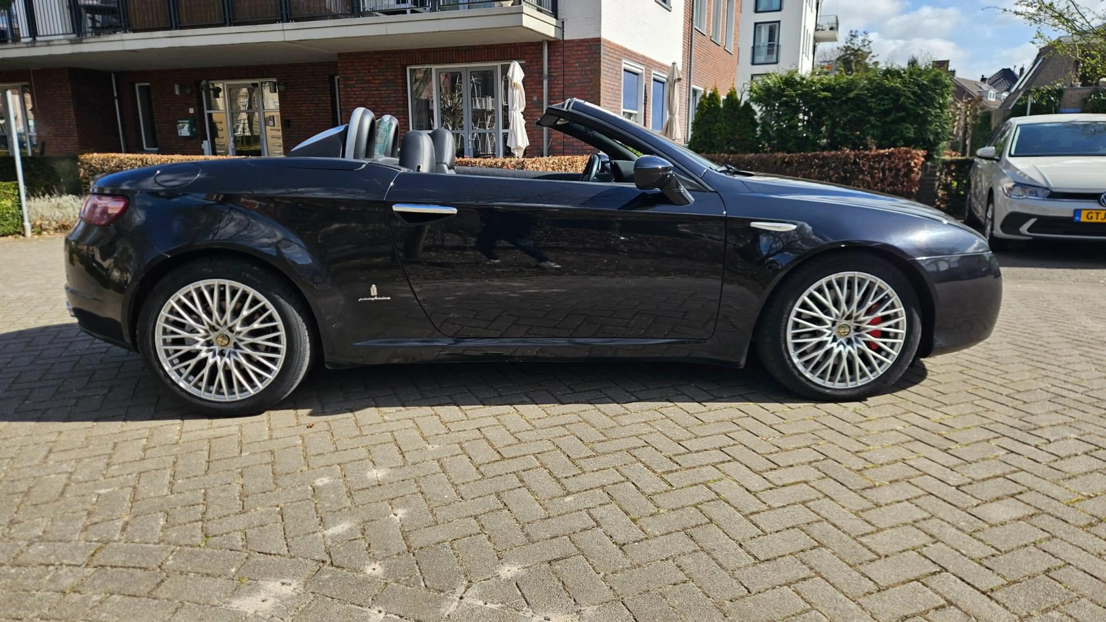 Alfa Romeo Spider 3.2 JTS Q4 — photo 4