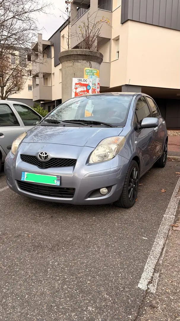 Toyota Yaris 1.4 - 90 D-4D Confort Pack - 1