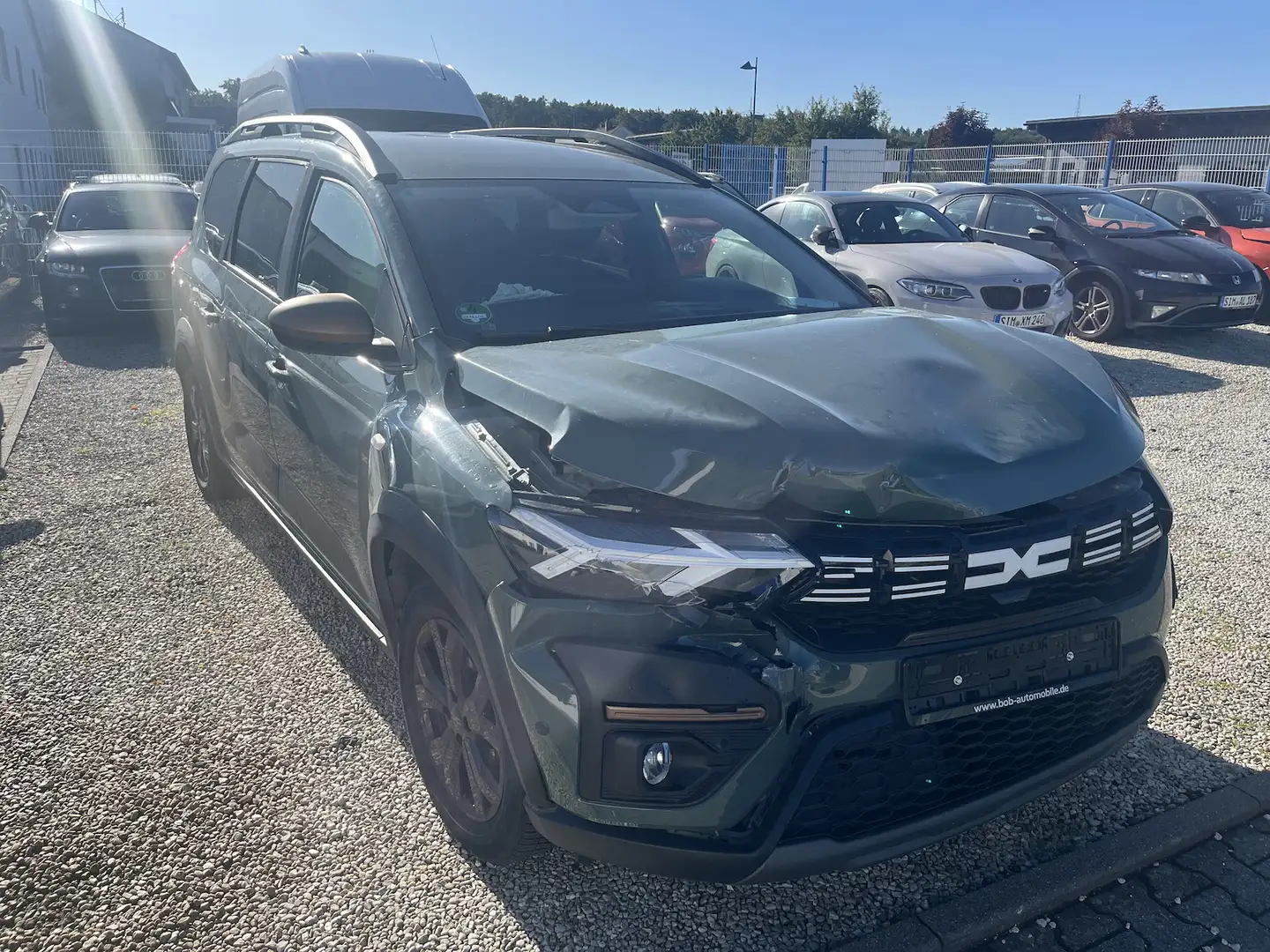 Dacia Jogger Extreme 1.6 Hybrid/Benzin, EURO6,ALU Grün - 2