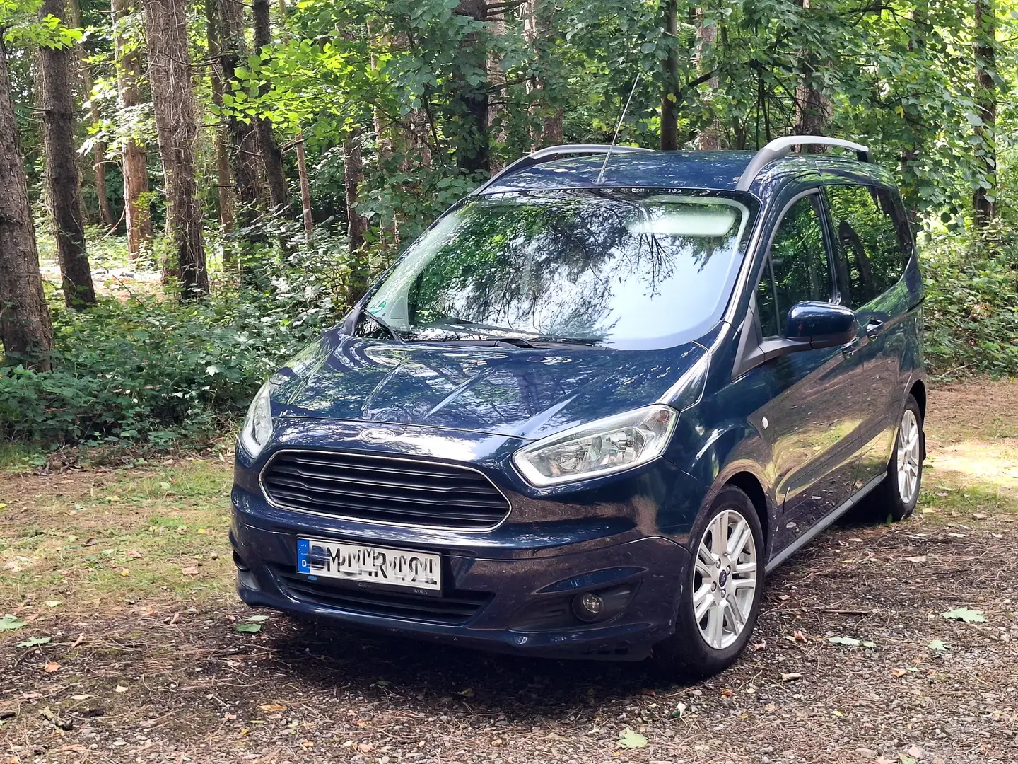 Ford Tourneo Courier Tourneo Courier Diesel 1.5 TDCi Titanium Kék - 1