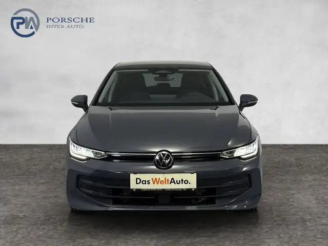 Volkswagen Golf view 2