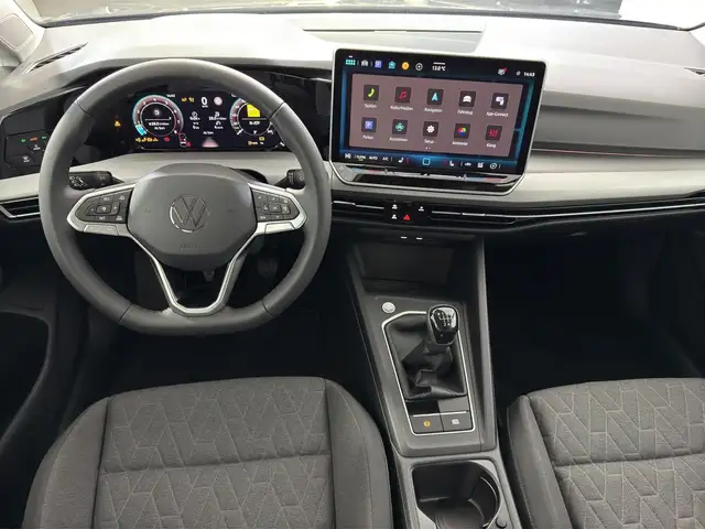 Volkswagen Golf view 7