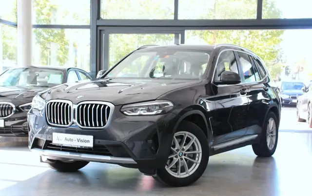 BMW X3 xDrive 20i (G01) *LED*Kamera*Sportsitze*SHZ