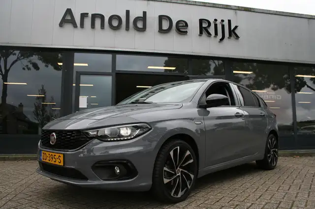 Fiat Tipo 1.4 T-Jet 16v S-Design