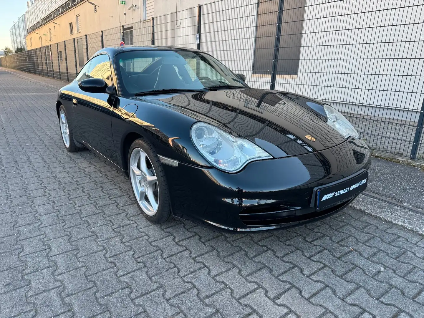 Porsche 996 Targa BI-XENON/SPORTABGAS/BOSE/SHZ/18" Negro - 1